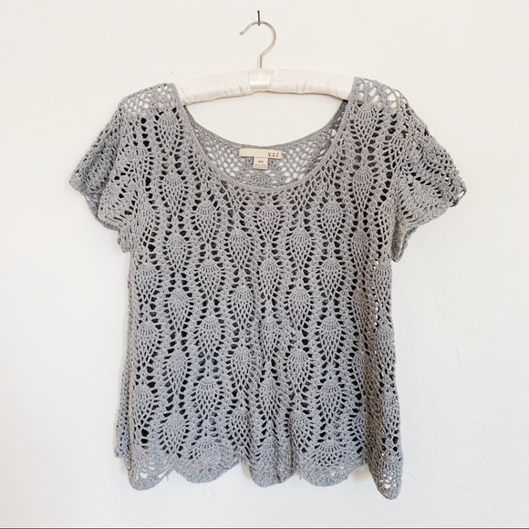Forever 21 Tops - Forever 21 Crocheted Grey Crop Top